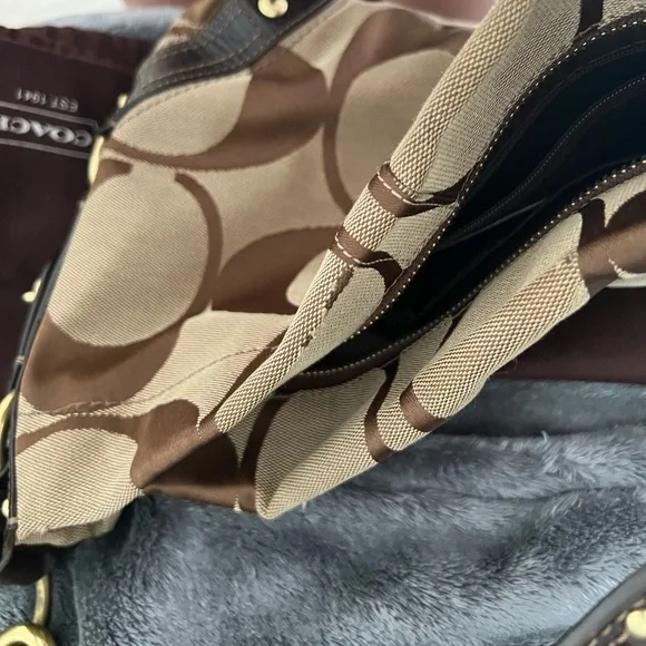 COACH Vintage Signature Canvas Carly Hobo Bag Shoulder Purse #K10619 - Picture 4 of 13